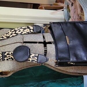NWOT Black & Gold Crossbody Bag Leopard Print Strap